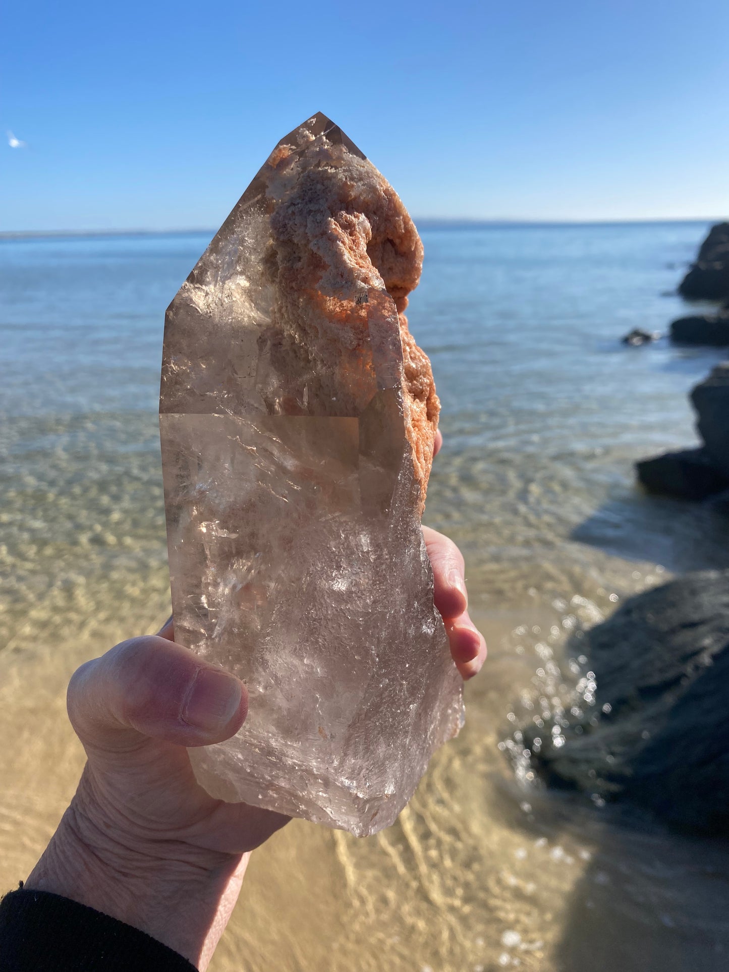 Quartz with inclusions